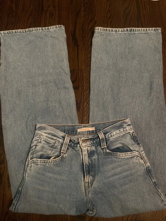 Levi's Light Blue Wide-Leg Distressed Jeans - Picture 3 of 4